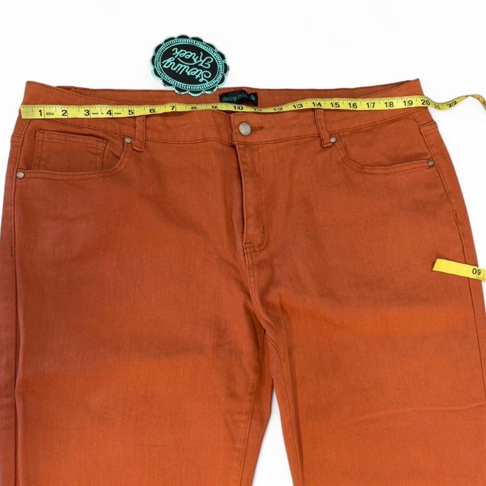 Sterling Kreek Walking West Brown Denim Flared Jeans Women’s 15/16 Cowgirl Rodeo - Picture 5 of 7